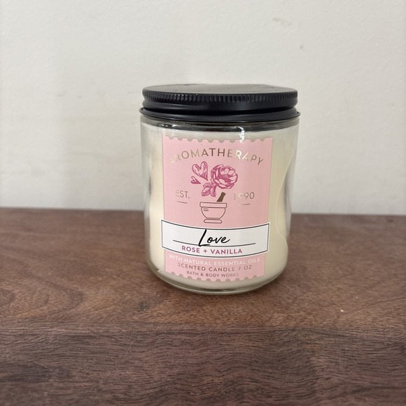 Bath & Body Works Love Candle Aromatherapy Rose Vanilla 7oz Single Wick Rare New - Picture 6 of 6